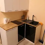 Rybacka 28 ホームステイ